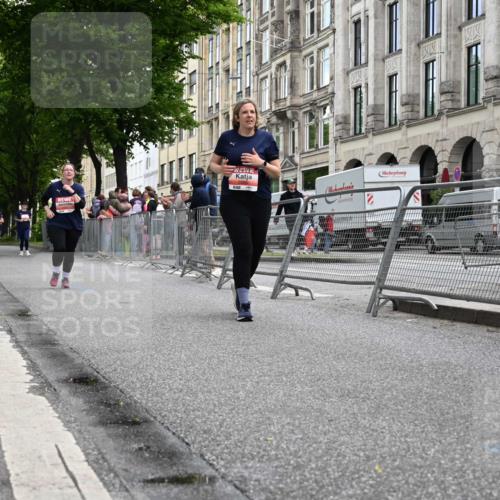 14.06.2026 - REWE Women's Run J. Mangold http://msf.ph/oto/9764731 14.06.2026 11:13:56 Ziel 5680, 5781 meine-sportfotos.de
