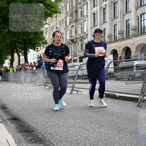 14.06.2026 - REWE Women's Run J. Mangold http://msf.ph/oto/9764758 14.06.2026 11:14:07 Ziel 5405, 5558 meine-sportfotos.de