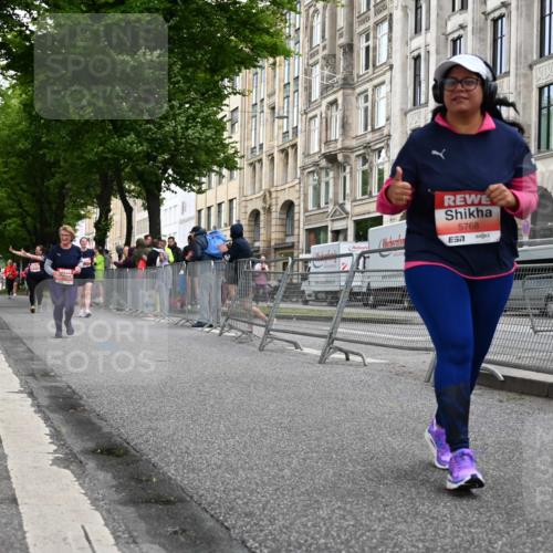 14.06.2026 - REWE Women's Run J. Mangold http://msf.ph/oto/9764893 14.06.2026 11:15:09 Ziel 5422, 5768, 5870 meine-sportfotos.de