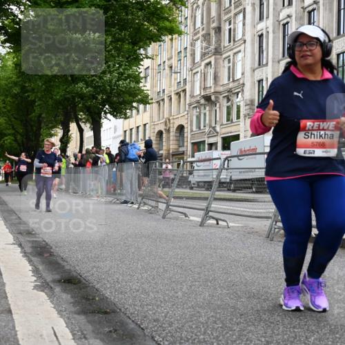14.06.2026 - REWE Women's Run J. Mangold http://msf.ph/oto/9764897 14.06.2026 11:15:09 Ziel 5422, 5768, 5870 meine-sportfotos.de