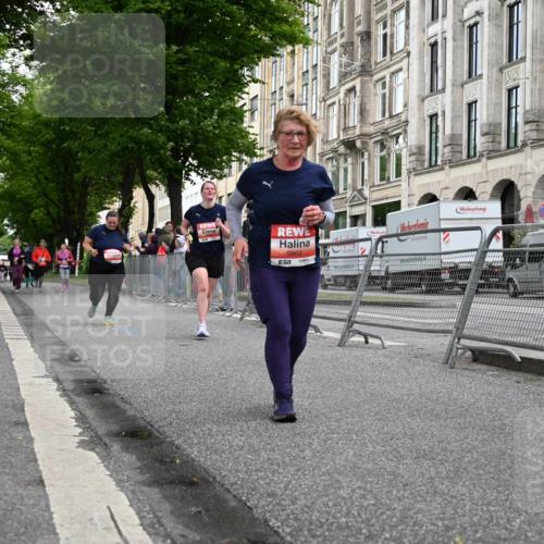 14.06.2026 - REWE Women's Run J. Mangold http://msf.ph/oto/9764916 14.06.2026 11:15:15 Ziel 5184, 5497, 5862 meine-sportfotos.de