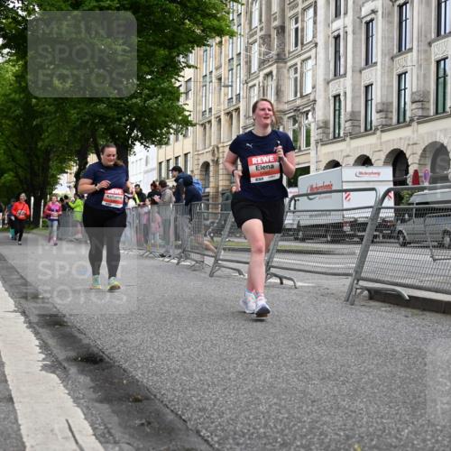 14.06.2026 - REWE Women's Run J. Mangold http://msf.ph/oto/9764924 14.06.2026 11:15:17 Ziel 5184, 5497, 5862 meine-sportfotos.de
