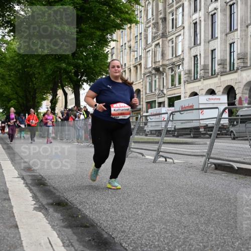 14.06.2026 - REWE Women's Run J. Mangold http://msf.ph/oto/9764937 14.06.2026 11:15:19 Ziel 5184, 5497, 5862 meine-sportfotos.de