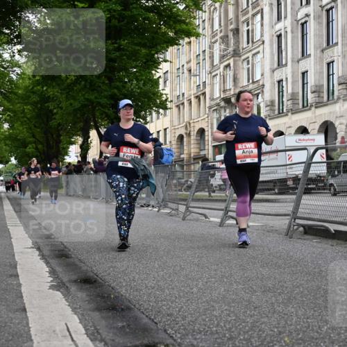 14.06.2026 - REWE Women's Run J. Mangold http://msf.ph/oto/9765036 14.06.2026 11:16:16 Ziel 5506, 5706 meine-sportfotos.de