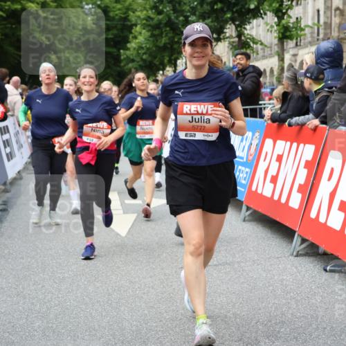 14.06.2026 - REWE Women's Run Strokosch-Dieckow http://msf.ph/oto/9765063 14.06.2026 11:02:42 Ziel 5133, 5179, 5372, 5428, 5521, 5644, 5704, 5777, 5802, 5814, 5935 meine-sportfotos.de