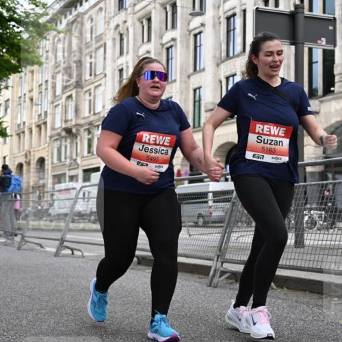 14.06.2026 - REWE Women's Run J. Mangold http://msf.ph/oto/9765116 14.06.2026 11:16:30 Ziel 5163, 5495, 5628, 6004 meine-sportfotos.de