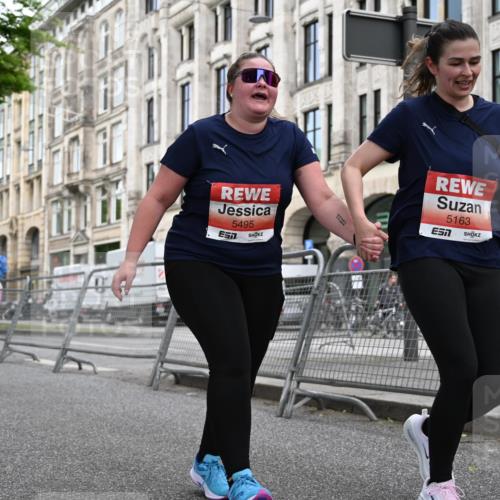 14.06.2026 - REWE Women's Run J. Mangold http://msf.ph/oto/9765120 14.06.2026 11:16:31 Ziel 5163, 5495, 5628, 6004 meine-sportfotos.de