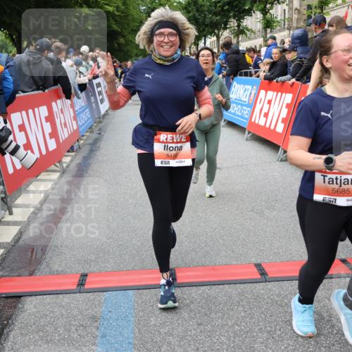 14.06.2026 - REWE Women's Run Strokosch-Dieckow http://msf.ph/oto/9765262 14.06.2026 11:02:24 Ziel 5027, 5049, 5192, 5261, 5310, 5511, 5514, 5561, 5608, 5685, 5689, 5882, 5932, 6060 meine-sportfotos.de