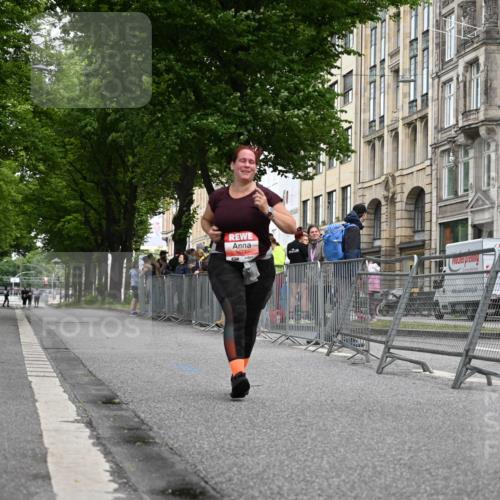 14.06.2026 - REWE Women's Run J. Mangold http://msf.ph/oto/9765268 14.06.2026 11:17:28 Ziel 5577 meine-sportfotos.de