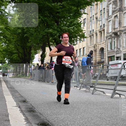 14.06.2026 - REWE Women's Run J. Mangold http://msf.ph/oto/9765274 14.06.2026 11:17:29 Ziel 5577 meine-sportfotos.de