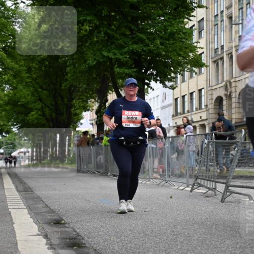 14.06.2026 - REWE Women's Run J. Mangold http://msf.ph/oto/9765336 14.06.2026 11:18:33 Ziel 5550, 5647, 5738 meine-sportfotos.de