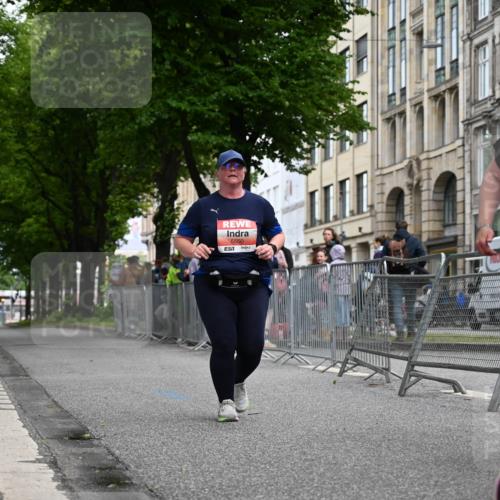 14.06.2026 - REWE Women's Run J. Mangold http://msf.ph/oto/9765339 14.06.2026 11:18:34 Ziel 5550, 5647, 5738 meine-sportfotos.de