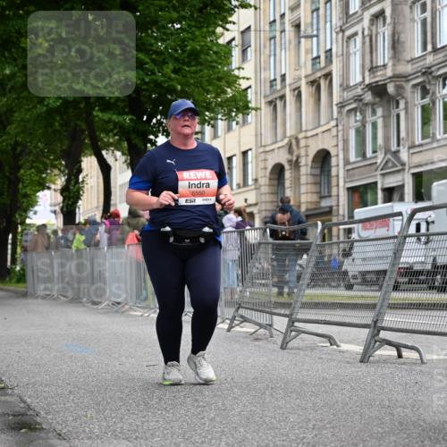 14.06.2026 - REWE Women's Run J. Mangold http://msf.ph/oto/9765347 14.06.2026 11:18:34 Ziel 5550, 5647, 5738 meine-sportfotos.de
