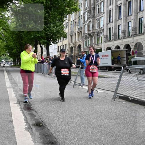 14.06.2026 - REWE Women's Run J. Mangold http://msf.ph/oto/9765360 14.06.2026 11:26:10 Ziel 5562 meine-sportfotos.de
