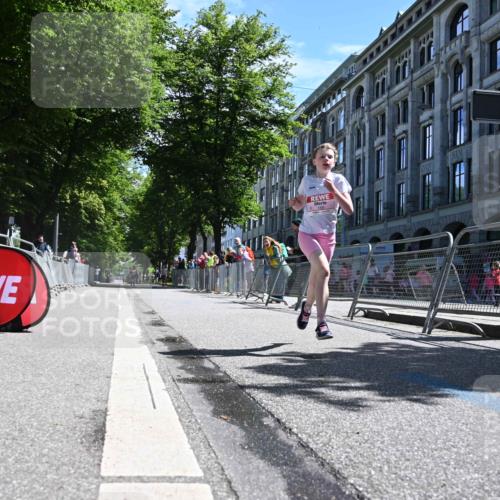 14.06.2026 - REWE Women's Run J. Mangold http://msf.ph/oto/9765391 14.06.2026 11:36:00 Ziel 169, 237, 307 meine-sportfotos.de