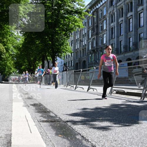 14.06.2026 - REWE Women's Run J. Mangold http://msf.ph/oto/9765587 14.06.2026 11:36:35 Ziel 136, 158, 168, 184, 193, 204, 251, 354, 359, 367 meine-sportfotos.de