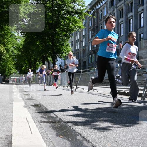14.06.2026 - REWE Women's Run J. Mangold http://msf.ph/oto/9765605 14.06.2026 11:36:38 Ziel 136, 168, 193, 251, 354, 359, 363, 367 meine-sportfotos.de