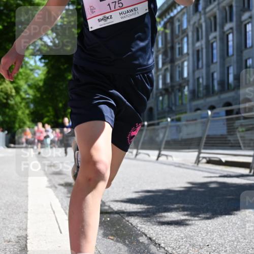 14.06.2026 - REWE Women's Run J. Mangold http://msf.ph/oto/9765912 14.06.2026 11:36:58 Ziel 107, 108, 123, 126, 140, 142, 174, 175, 207, 232, 262, 265, 266, 302, 350 meine-sportfotos.de
