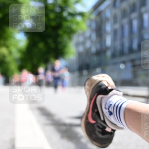 14.06.2026 - REWE Women's Run J. Mangold http://msf.ph/oto/9765915 14.06.2026 11:36:59 Ziel 107, 108, 123, 126, 135, 140, 142, 174, 175, 207, 232, 245, 262, 265, 266, 275, 302, 341, 350 meine-sportfotos.de
