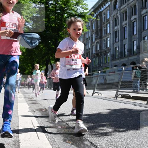 14.06.2026 - REWE Women's Run J. Mangold http://msf.ph/oto/9766406 14.06.2026 11:37:46 Ziel 105, 117, 125, 127, 128, 185, 189, 194, 201, 214, 220, 241, 252, 255, 267, 273, 295, 296, 316, 319, 321, 345 meine-sportfotos.de