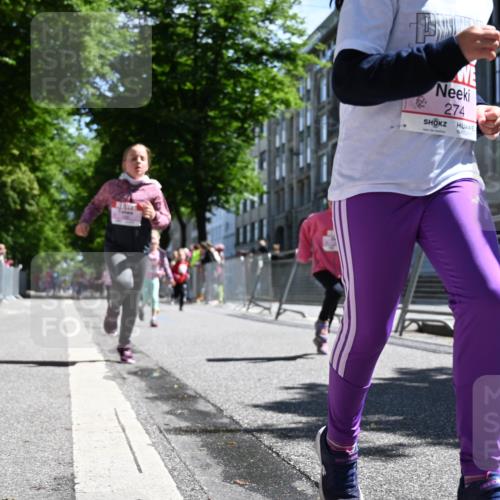 14.06.2026 - REWE Women's Run J. Mangold http://msf.ph/oto/9766663 14.06.2026 11:38:09 Ziel 139, 150, 199, 210, 240, 274, 279, 297, 300, 317, 327, 353 meine-sportfotos.de