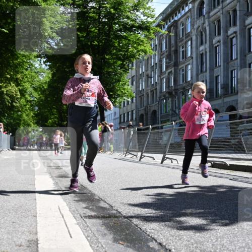 14.06.2026 - REWE Women's Run J. Mangold http://msf.ph/oto/9766668 14.06.2026 11:38:09 Ziel 139, 150, 199, 210, 240, 274, 279, 297, 300, 317, 327, 353 meine-sportfotos.de