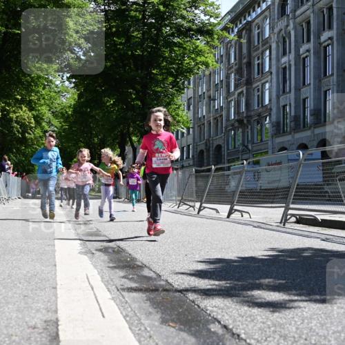 14.06.2026 - REWE Women's Run J. Mangold http://msf.ph/oto/9766802 14.06.2026 11:38:21 Ziel 134, 143, 144, 161, 195, 242, 332, 347, 349, 360, 371 meine-sportfotos.de