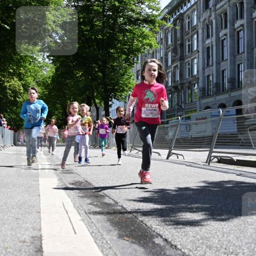 14.06.2026 - REWE Women's Run J. Mangold http://msf.ph/oto/9766806 14.06.2026 11:38:21 Ziel 134, 143, 144, 161, 195, 242, 332, 347, 349, 360, 371 meine-sportfotos.de