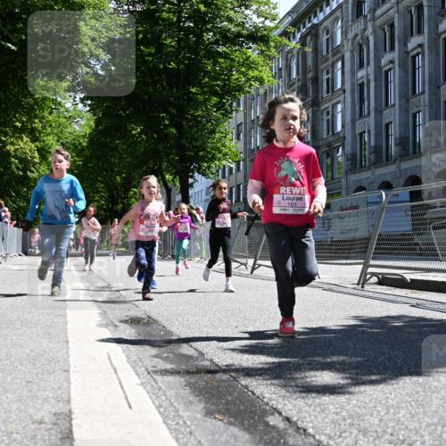 14.06.2026 - REWE Women's Run J. Mangold http://msf.ph/oto/9766808 14.06.2026 11:38:21 Ziel 134, 143, 144, 161, 195, 242, 332, 347, 349, 360, 371 meine-sportfotos.de