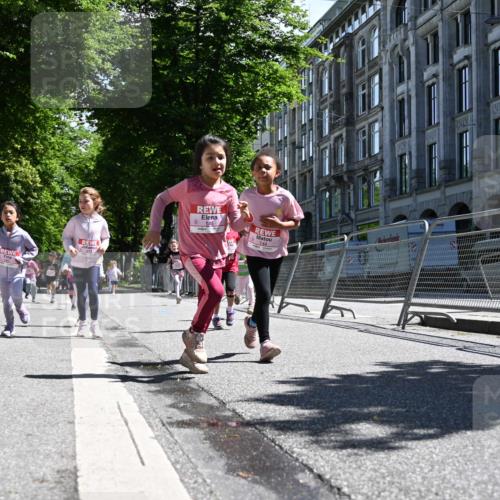 14.06.2026 - REWE Women's Run J. Mangold http://msf.ph/oto/9766850 14.06.2026 11:38:26 Ziel 109, 134, 143, 144, 191, 213, 217, 219, 242, 308, 338, 349, 360 meine-sportfotos.de