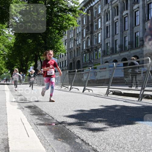 14.06.2026 - REWE Women's Run J. Mangold http://msf.ph/oto/9767009 14.06.2026 11:38:50 Ziel 202, 243, 284, 291, 366 meine-sportfotos.de