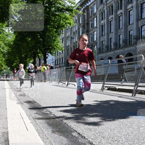14.06.2026 - REWE Women's Run J. Mangold http://msf.ph/oto/9767020 14.06.2026 11:38:51 Ziel 202, 243, 284, 291, 366 meine-sportfotos.de