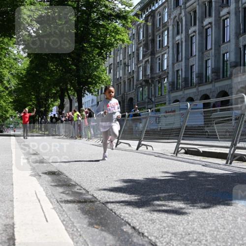 14.06.2026 - REWE Women's Run J. Mangold http://msf.ph/oto/9767080 14.06.2026 11:39:18 Ziel 118 meine-sportfotos.de