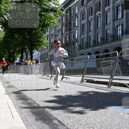 14.06.2026 - REWE Women's Run J. Mangold http://msf.ph/oto/9767085 14.06.2026 11:39:18 Ziel 118 meine-sportfotos.de