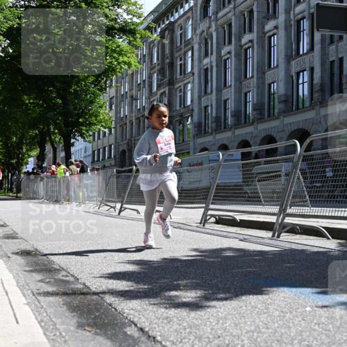 14.06.2026 - REWE Women's Run J. Mangold http://msf.ph/oto/9767087 14.06.2026 11:39:18 Ziel 118 meine-sportfotos.de