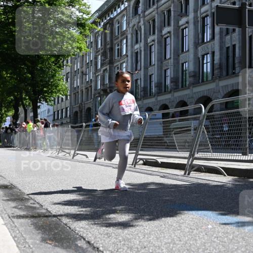 14.06.2026 - REWE Women's Run J. Mangold http://msf.ph/oto/9767090 14.06.2026 11:39:18 Ziel 118 meine-sportfotos.de
