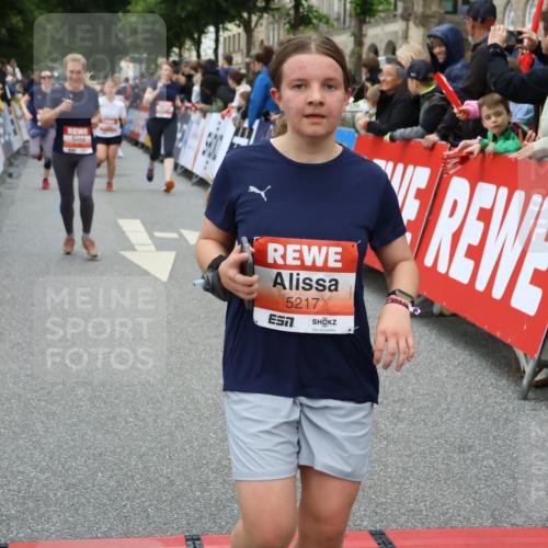 14.06.2026 - REWE Women's Run Strokosch-Dieckow http://msf.ph/oto/9768198 14.06.2026 11:00:05 Ziel 5094, 5217, 5258, 5286, 5340, 5526, 5569, 5821, 5873, 5886, 6030, 6034, 6035 meine-sportfotos.de