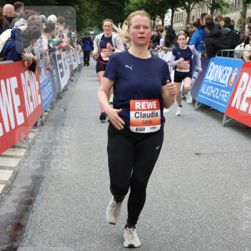 14.06.2026 - REWE Women's Run Strokosch-Dieckow http://msf.ph/oto/9768338 14.06.2026 11:00:01 Ziel 5094, 5139, 5217, 5258, 5340, 5569, 5873, 5886, 6030, 6031, 6034 meine-sportfotos.de
