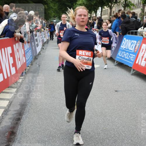 14.06.2026 - REWE Women's Run Strokosch-Dieckow http://msf.ph/oto/9768349 14.06.2026 11:00:01 Ziel 5094, 5139, 5217, 5258, 5340, 5569, 5873, 5886, 6030, 6031, 6034 meine-sportfotos.de