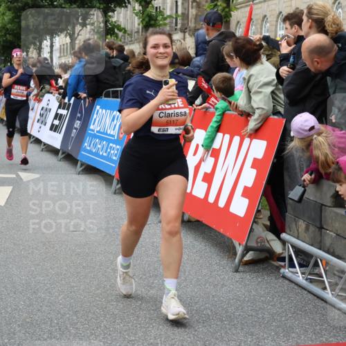 14.06.2026 - REWE Women's Run Strokosch-Dieckow http://msf.ph/oto/9768985 14.06.2026 10:59:37 Ziel 5032, 5117, 5404, 5409, 5418, 5590, 5701, 6016 meine-sportfotos.de