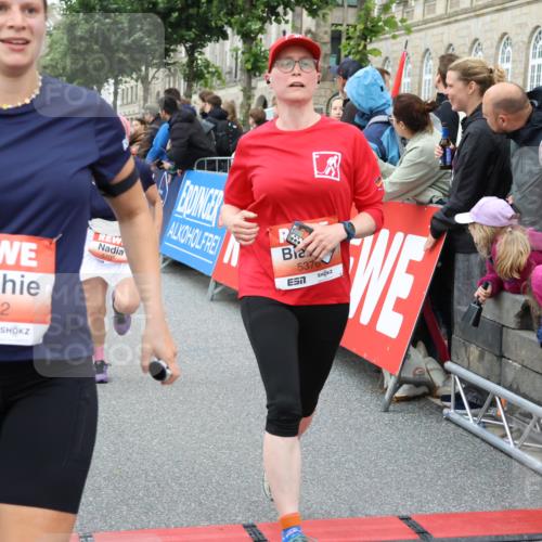 14.06.2026 - REWE Women's Run Strokosch-Dieckow http://msf.ph/oto/9769794 14.06.2026 10:59:05 Ziel 5066, 5067, 5142, 5144, 5154, 5226, 5376, 5703, 5741, 5986 meine-sportfotos.de