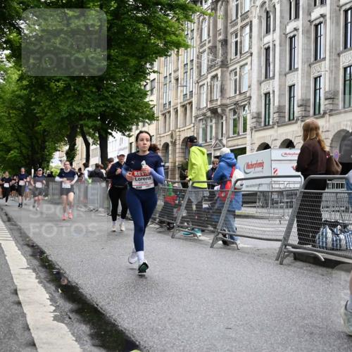 14.06.2026 - REWE Women's Run J. Mangold http://msf.ph/oto/9771020 14.06.2026 09:57:44 Ziel 10069, 10605, 10638, 10640, 10912, 11370 meine-sportfotos.de