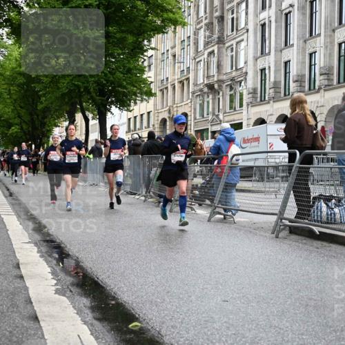 14.06.2026 - REWE Women's Run J. Mangold http://msf.ph/oto/9771859 14.06.2026 09:59:55 Ziel 10090, 10302, 10602, 10715, 10839, 10840, 10995, 11369 meine-sportfotos.de