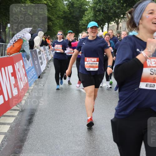 14.06.2026 - REWE Women's Run Strokosch-Dieckow http://msf.ph/oto/9772223 14.06.2026 11:10:01 Ziel 5060, 5061, 5063, 5145, 5197, 5246, 5278, 5465, 5472, 5533, 5559, 5770, 5855, 5902, 5926 meine-sportfotos.de