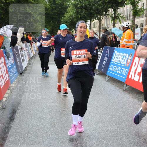 14.06.2026 - REWE Women's Run Strokosch-Dieckow http://msf.ph/oto/9772247 14.06.2026 11:10:00 Ziel 5060, 5061, 5063, 5197, 5246, 5278, 5465, 5472, 5559, 5770, 5855, 5902, 5926 meine-sportfotos.de