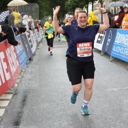14.06.2026 - REWE Women's Run Strokosch-Dieckow http://msf.ph/oto/9774737 14.06.2026 11:08:01 Ziel 5065, 5114, 5327, 5423, 5752 meine-sportfotos.de