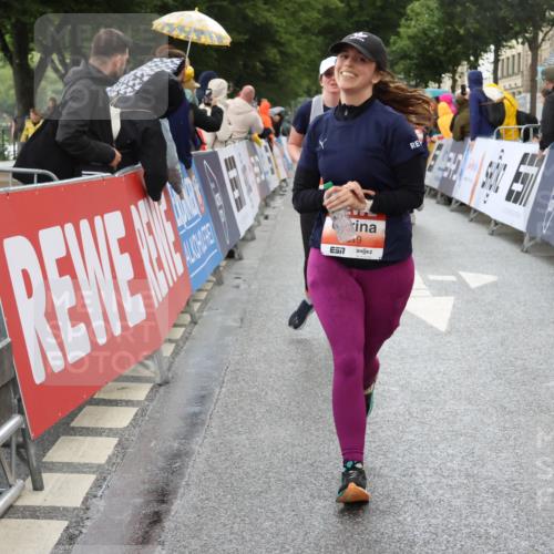 14.06.2026 - REWE Women's Run Strokosch-Dieckow http://msf.ph/oto/9775230 14.06.2026 11:07:33 Ziel 5118, 5190, 5319, 5369, 5412, 5476, 5630, 5728, 5808, 5895, 6065 meine-sportfotos.de