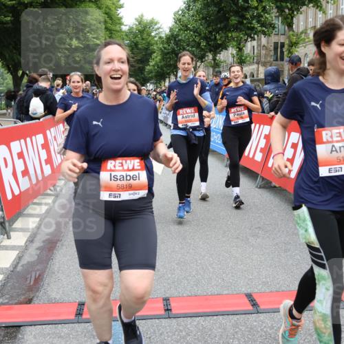 14.06.2026 - REWE Women's Run Strokosch-Dieckow http://msf.ph/oto/9777246 14.06.2026 11:04:56 Ziel 5185, 5188, 5298, 5452, 5545, 5573, 5615, 5639, 5667, 5668, 5725, 5797, 5810, 5811, 5819, 5963, 6038, 6058 meine-sportfotos.de