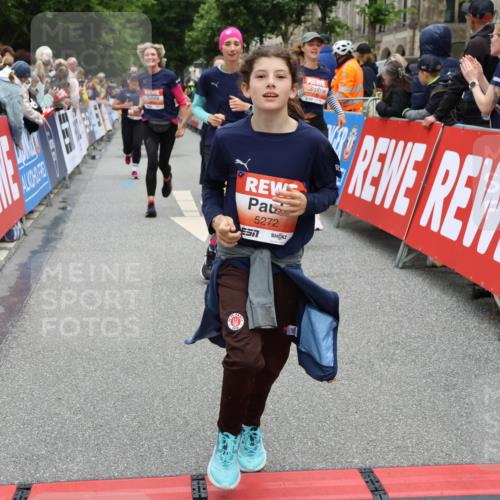 14.06.2026 - REWE Women's Run Strokosch-Dieckow http://msf.ph/oto/9777466 14.06.2026 11:04:44 Ziel 5044, 5045, 5183, 5188, 5212, 5238, 5272, 5273, 5408, 5474, 5513, 5522, 5523, 5611, 5633, 5863, 5889, 5934 meine-sportfotos.de