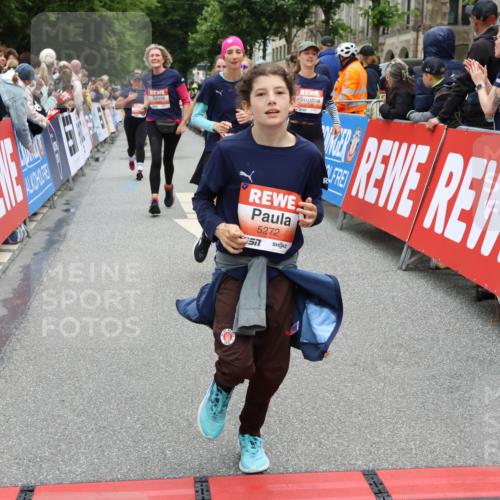 14.06.2026 - REWE Women's Run Strokosch-Dieckow http://msf.ph/oto/9777472 14.06.2026 11:04:44 Ziel 5044, 5045, 5183, 5188, 5212, 5238, 5272, 5273, 5408, 5474, 5513, 5522, 5523, 5611, 5633, 5863, 5889, 5934 meine-sportfotos.de